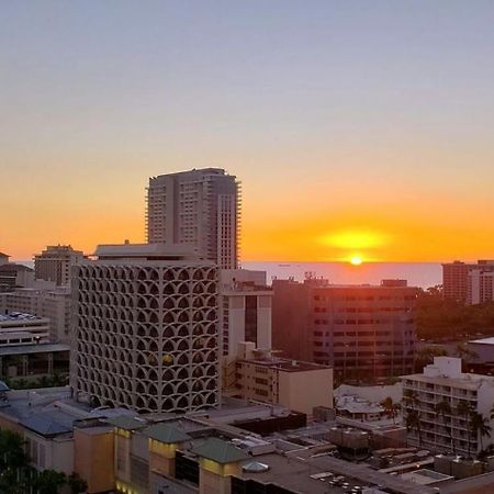 Waikiki Kuhio 1-Bedrm Apt, Ocean View, Free Parking & Wifi Honolulu Ngoại thất bức ảnh